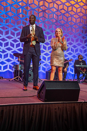 4292024-PresidentsAwards-02757