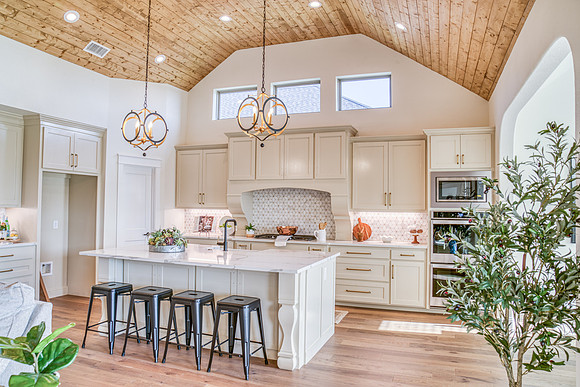 6629 Pinehurst-17