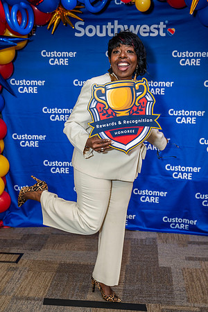 CustomerCare-00911