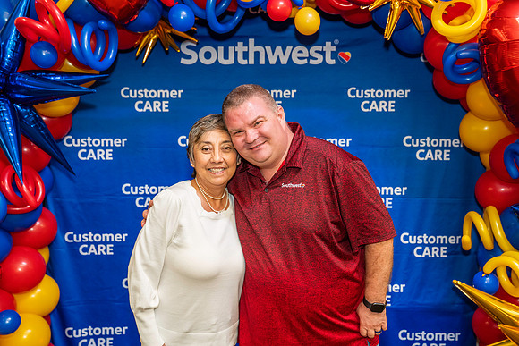 CustomerCare-01355