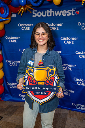 CustomerCare-00915