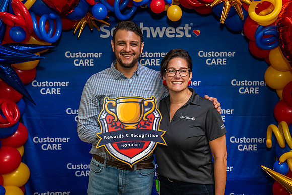 CustomerCare-01233