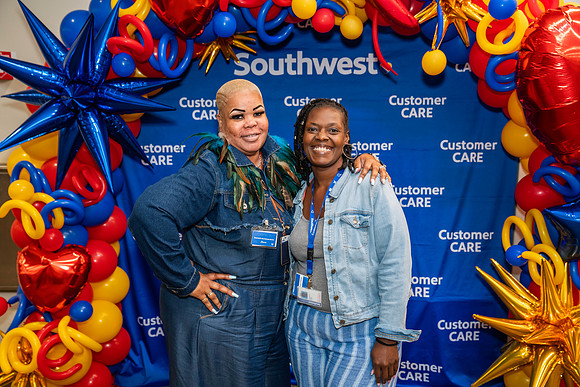 CustomerCare-02045