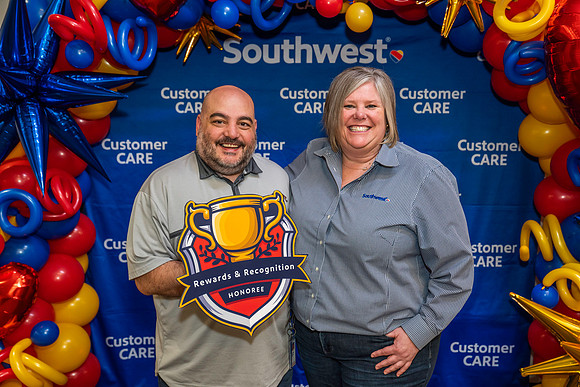 CustomerCare-01170