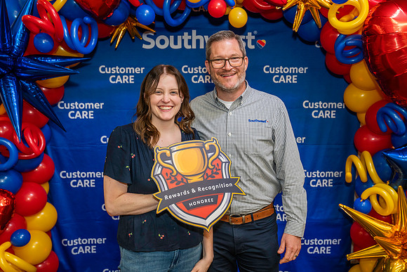 CustomerCare-01319