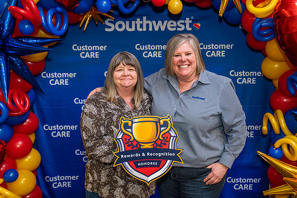 CustomerCare-01084