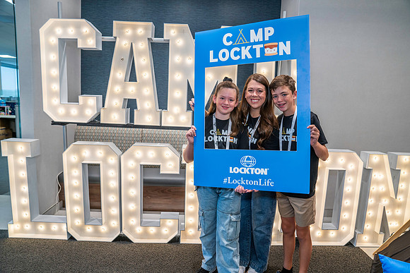 Lockton-03592