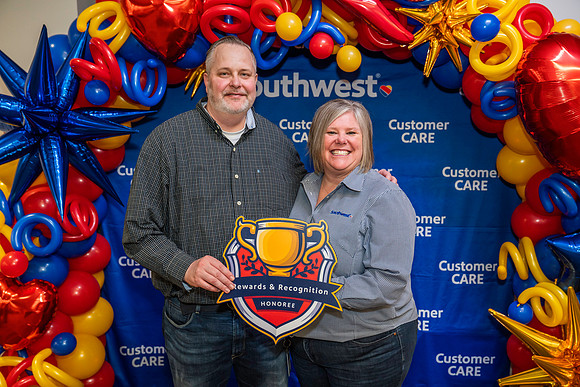 CustomerCare-01083