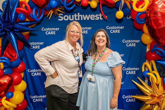 CustomerCare-02064