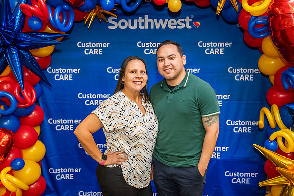 CustomerCare-01354