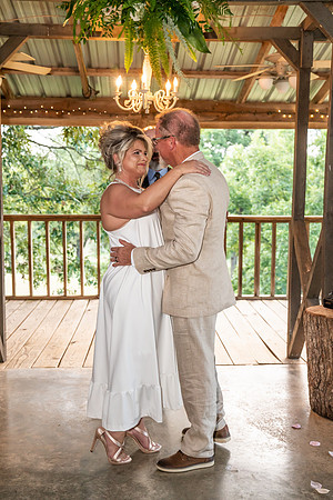 Julie and Reggie-09402