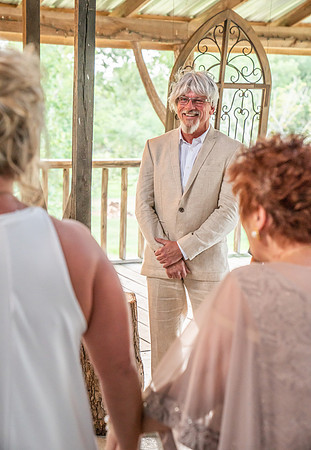 Julie and Reggie-09329