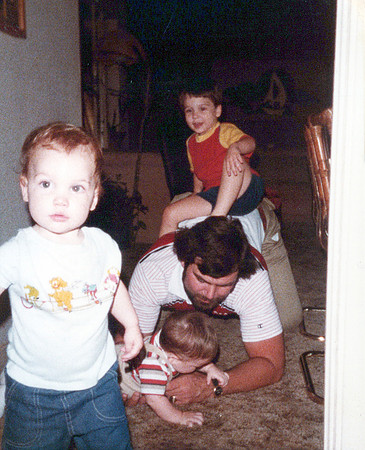 Walker_Family_-_2nd_bag_0135_a