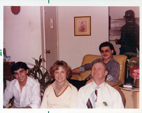 Walker_Family_-_2nd_bag_0136_a