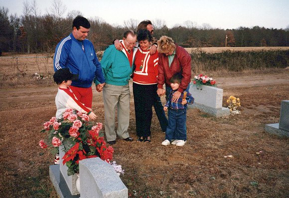 Walker_Family_-_2nd_bag_0138_a
