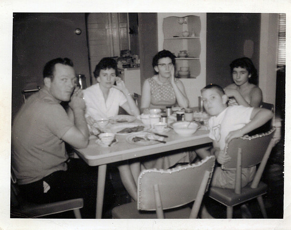Walker_Family_-_2nd_bag_0289_a
