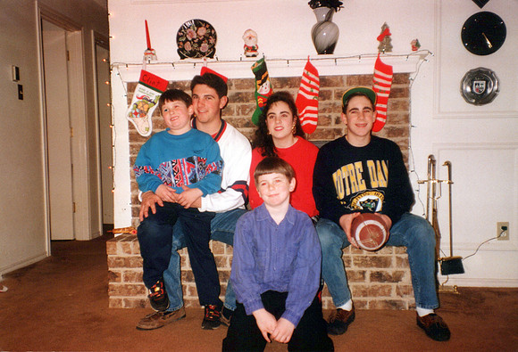 Walker_Family_-_2nd_bag_0203_a