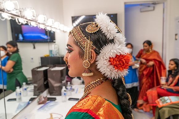 Anika-03660