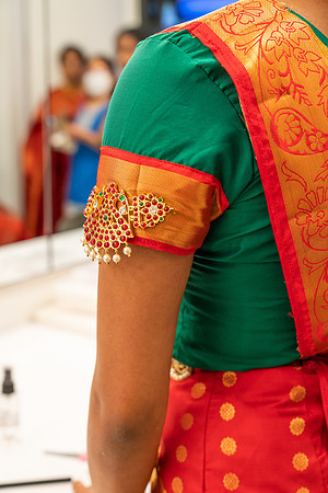 Anika-03659