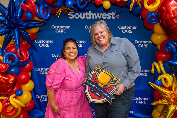 CustomerCare-01047