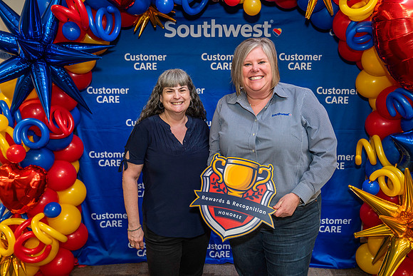 CustomerCare-01038