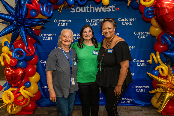 CustomerCare-00879