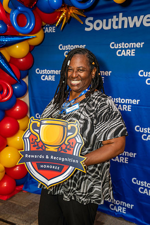 CustomerCare-00923
