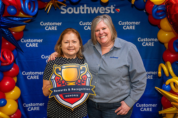 CustomerCare-01173