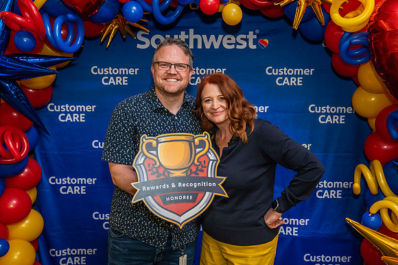 CustomerCare-01287