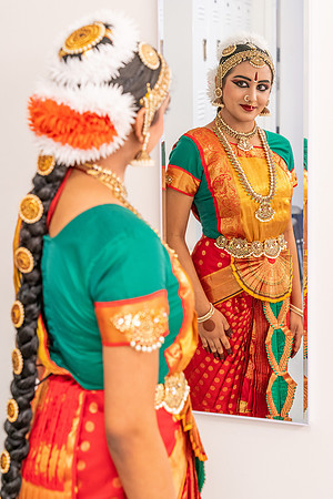 Anika-03690