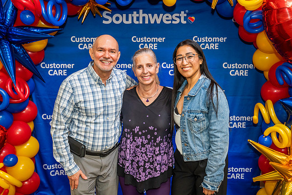 CustomerCare-01357