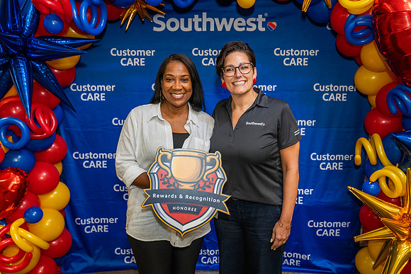 CustomerCare-01257